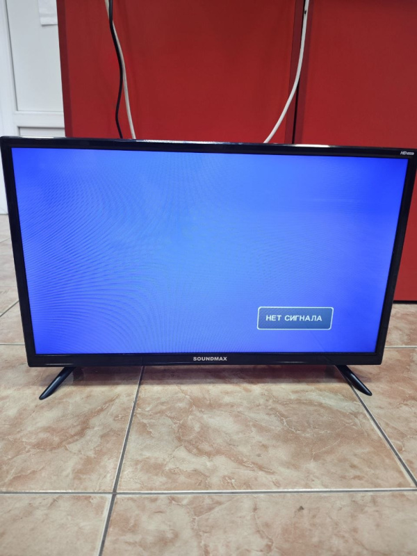 Телевизор Soundmax SM-LED24M01