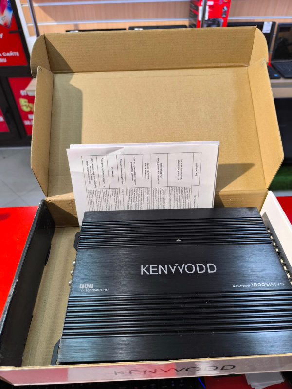 Авто усилитель Kenwood 404