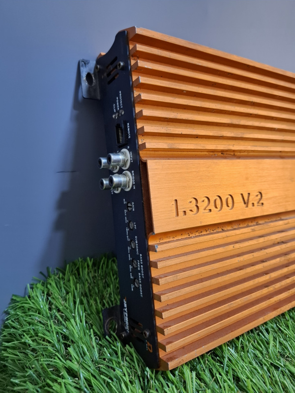 Усилитель  gryfon 1.3200 v.2 1x3200w by dlaudio